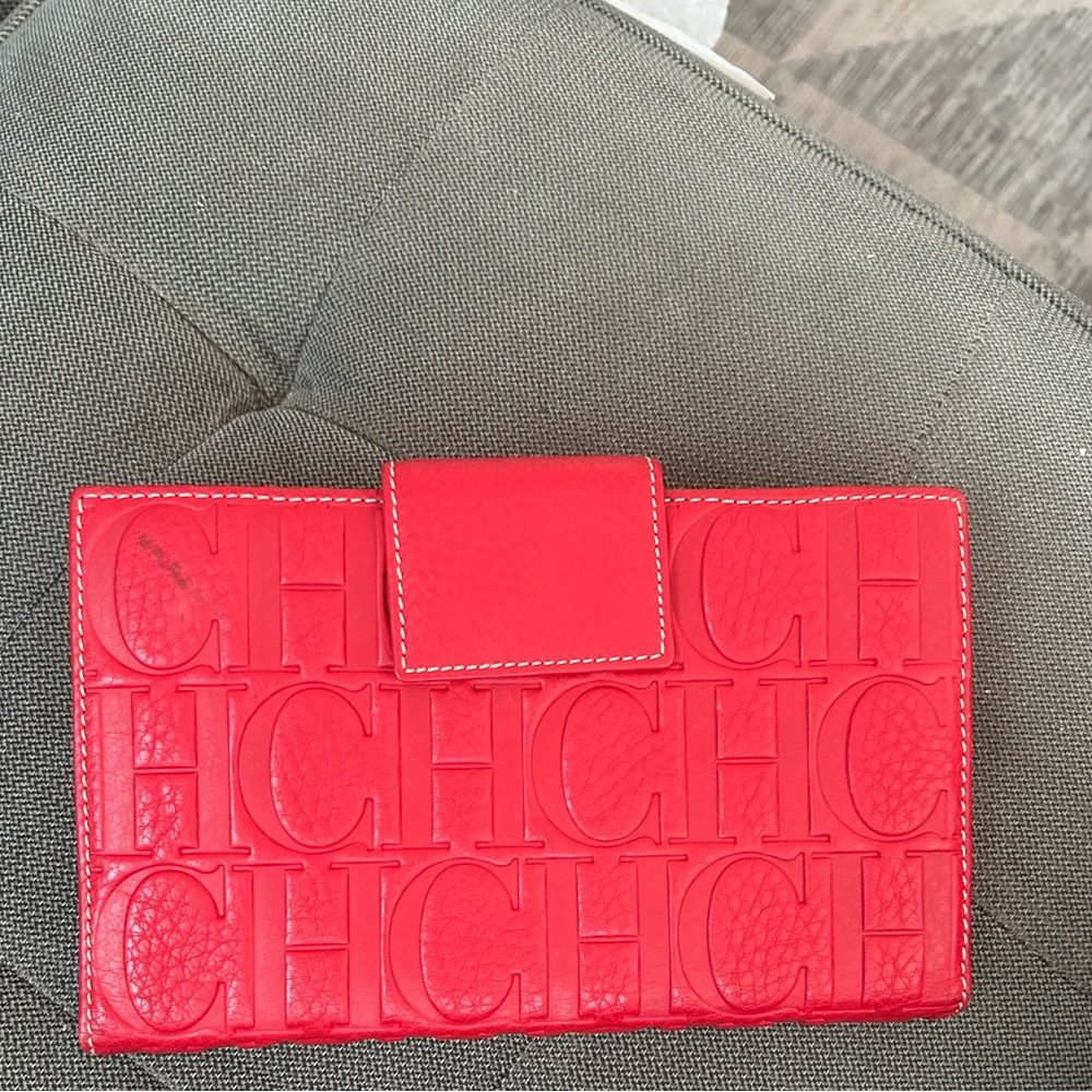 CH Carolina Herrera XL continental/ travel Red Leather logo ch Wallet NWOT